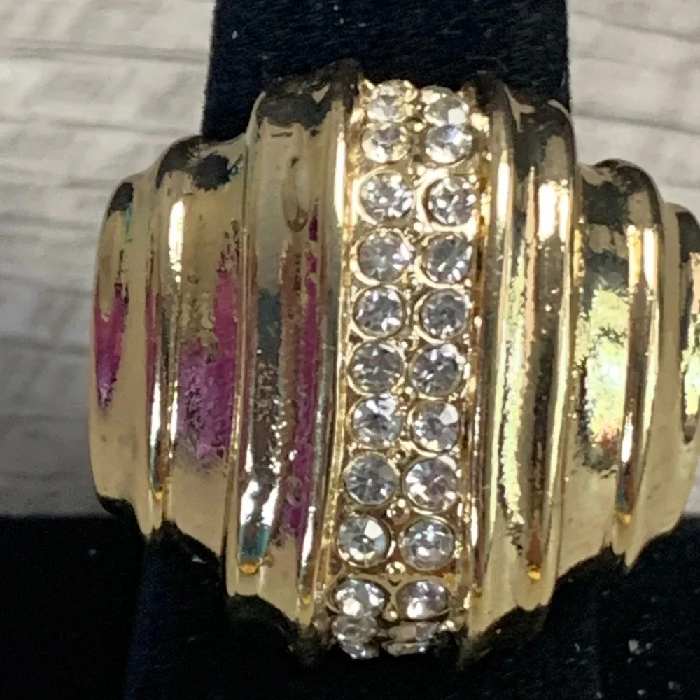 Gold Tone Ribbed Dome Statement Ring Clear Rhinestone Accent Adjustable Size 8.5